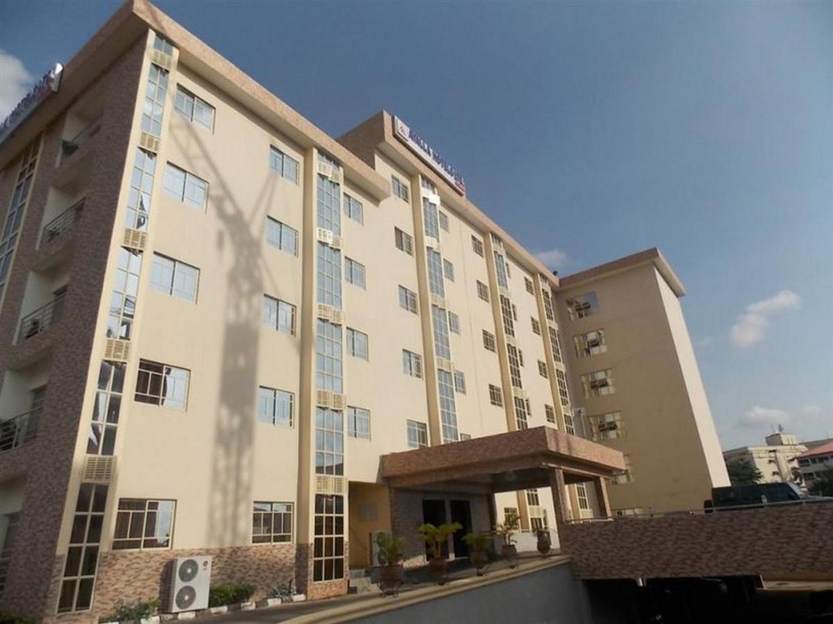 Room In Lodge - Ayalla Hotels And Suites Abuja Exterior foto