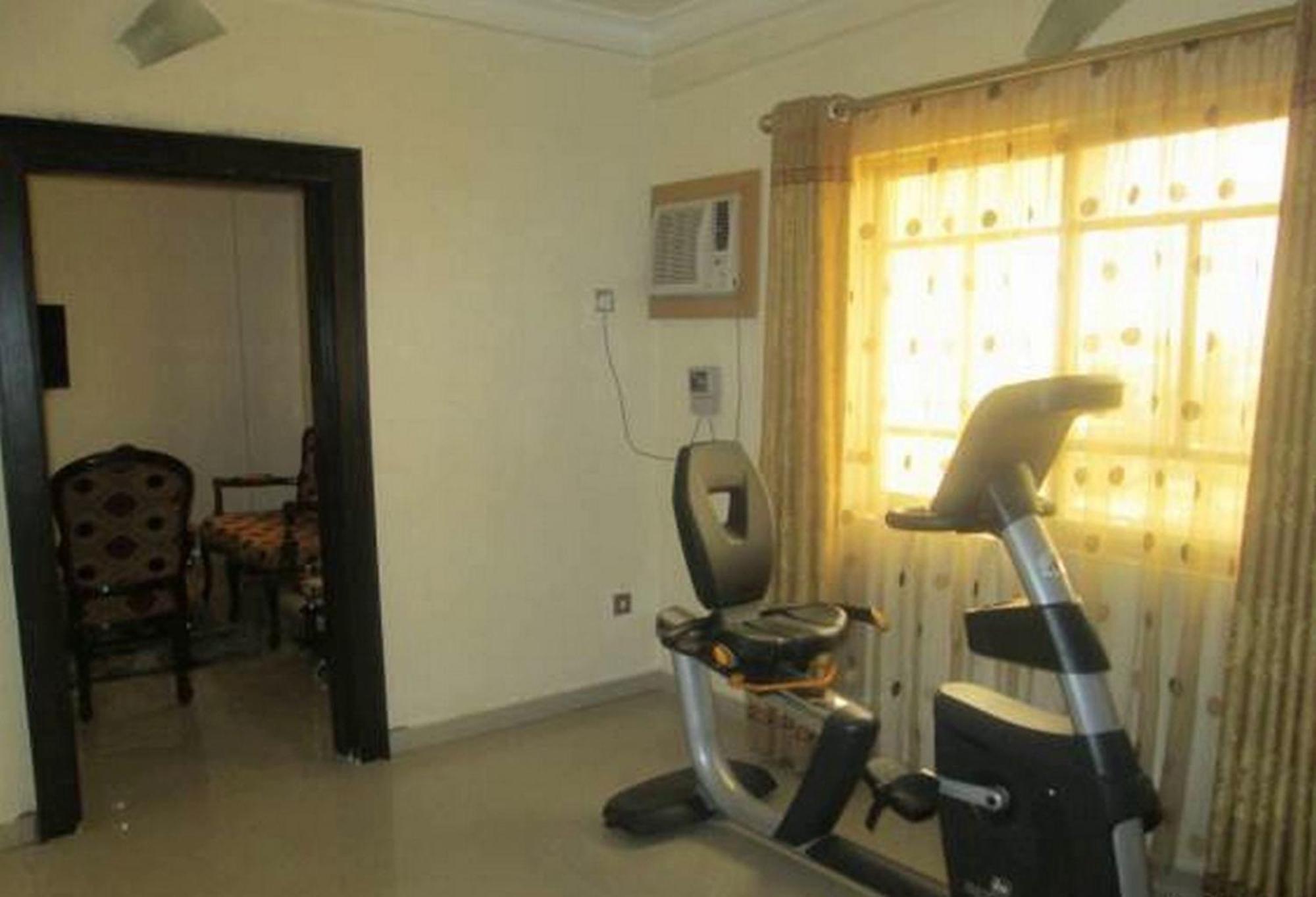 Room In Lodge - Ayalla Hotels And Suites Abuja Exterior foto